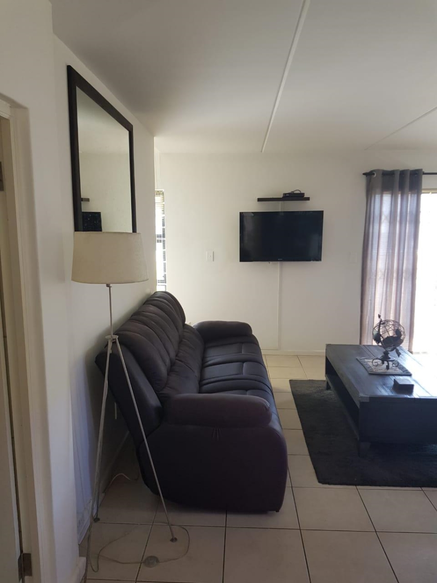 To Let 2 Bedroom Property for Rent in Burgundy Estate Western Cape